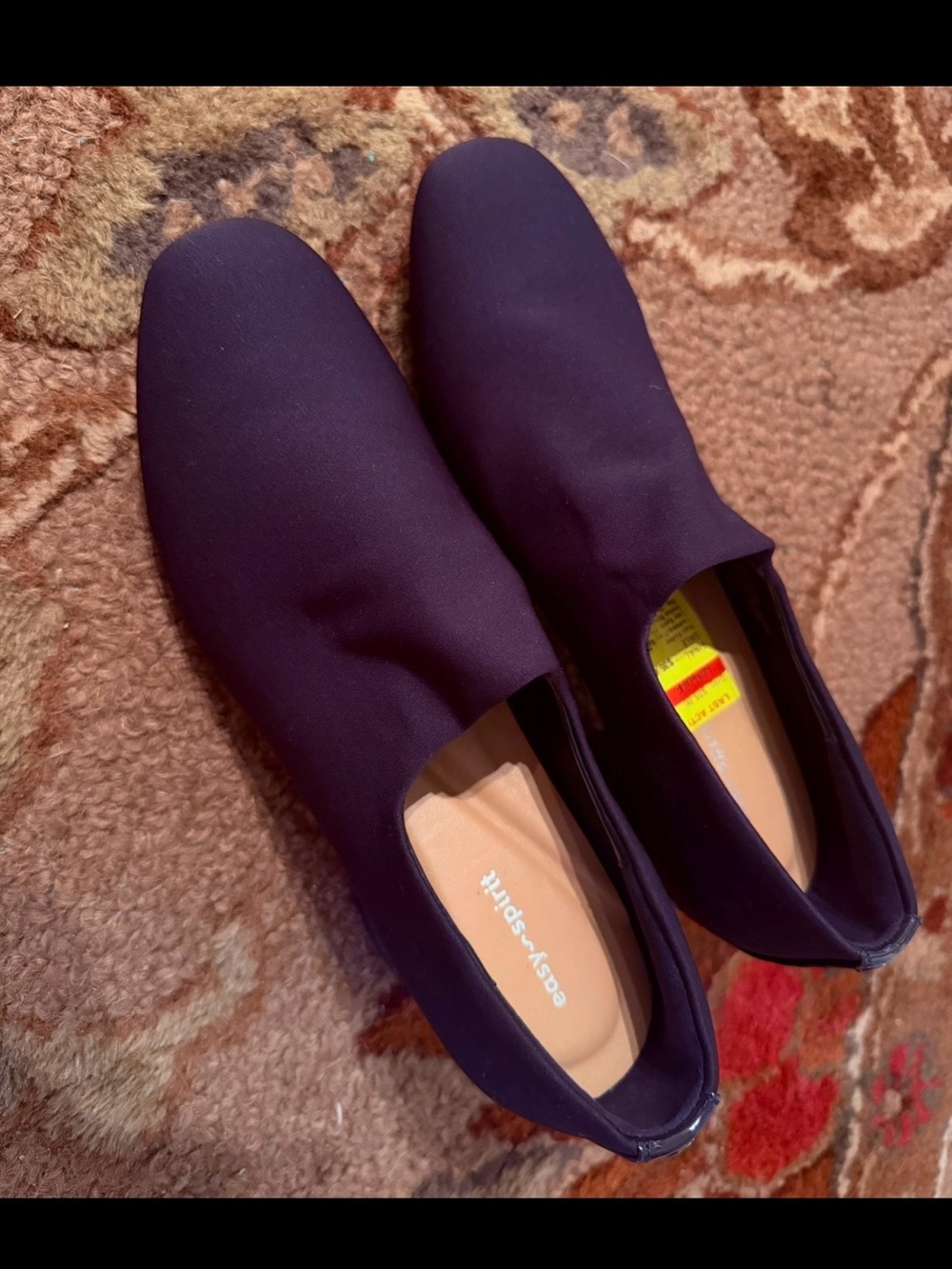 NWT Easy Spirit Heels / 7.5 /Black